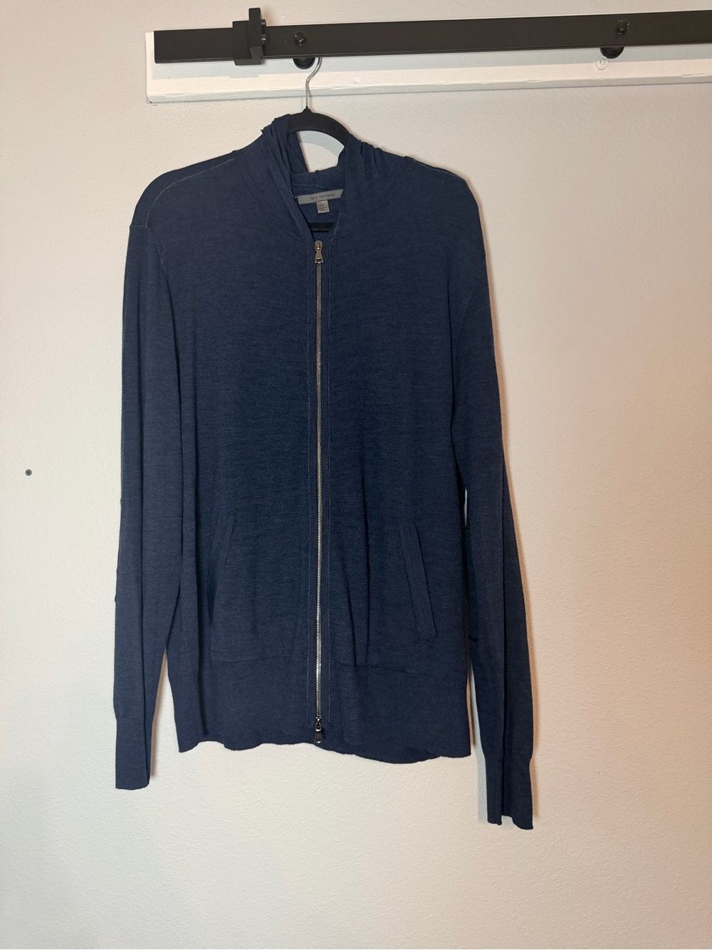 John Varvatos Merino Wool Full Zip Hooded Sweater XL Navy Blue Quiet Luxury